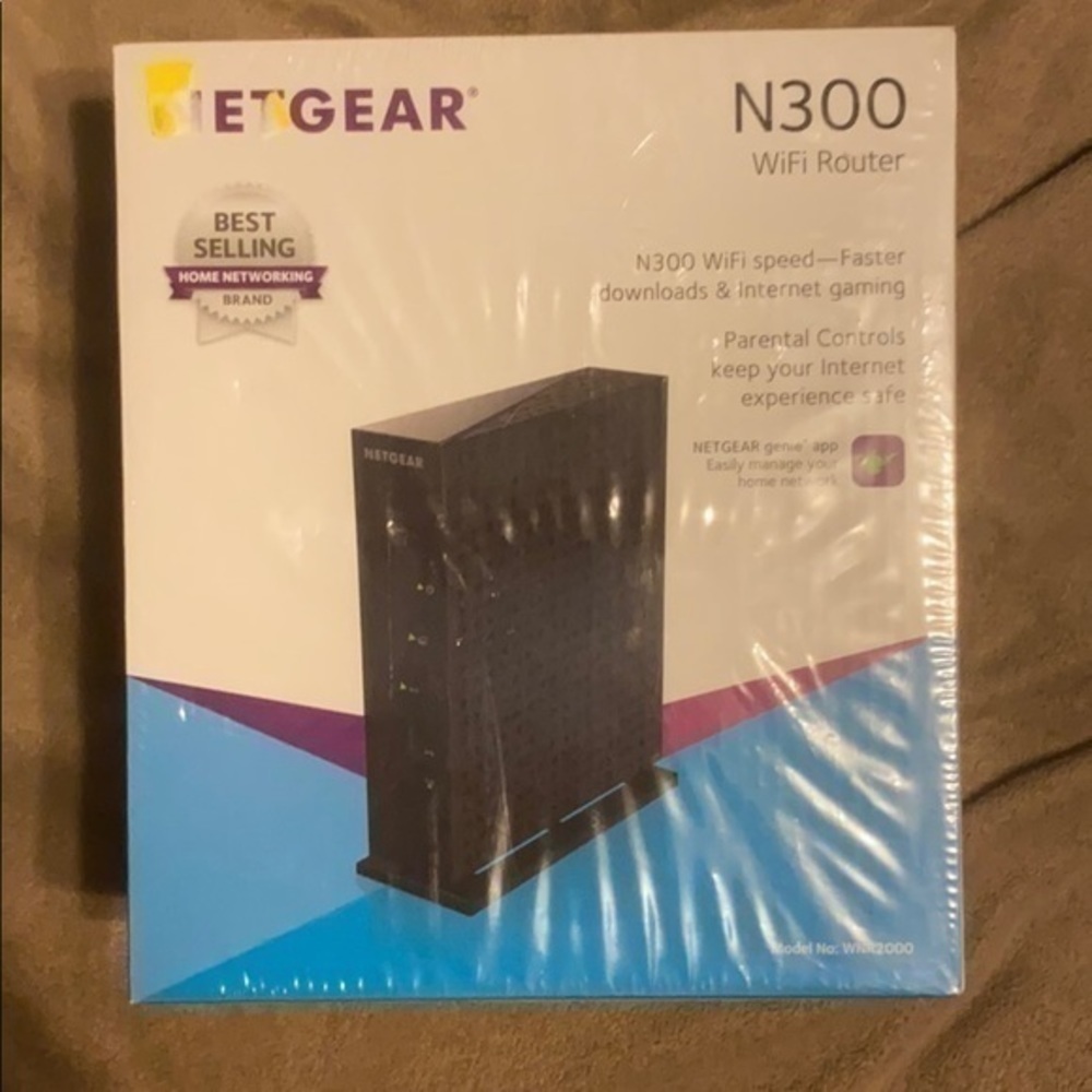 NEW Netgear N300 300 Mbps 4-Port 10/100 Wireless N Computer Router - Picture 2 of 10